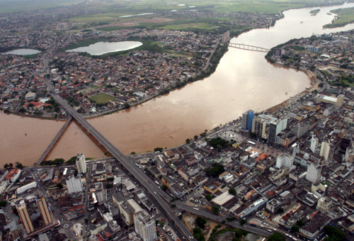 Em 2009, o município recebeu R$ 838 milhões e, se a emenda for aprovada, em 2010 ficará  com apenas R$ 1,5 milhão (Foto: Roberto Joia)