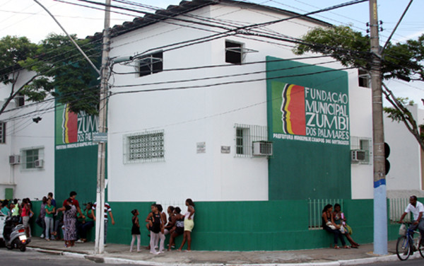 O curso será ministrado na entidade, em dois turnos: das 7h30 às 12h e das 18h15 às 22h15 (Foto: Gerson Gomes)
