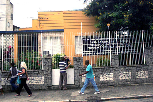 A Casa da Cidadania realiza atendimento a pessoas que, por algum motivo, estão em risco social (Foto: Antônio Leudo)