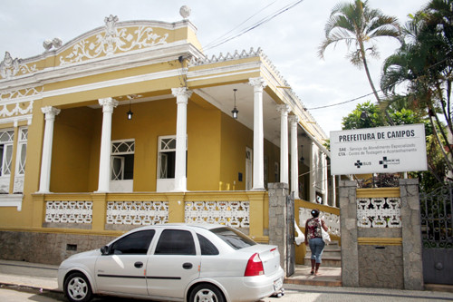 O objetivo é otimizar as ações e o diversos serviços prestados à população no programa, que funciona na Rua Conselheiro Otaviano, 241, Centro (Foto: Antônio Leudo)