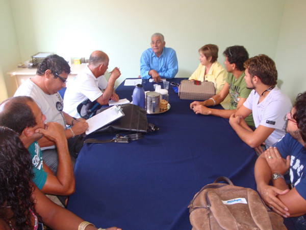 A primeira reunião visando à realização do Projeto Pra Sempre Natal, versão 2011, ocorreu na Secretaria Municipal de Cultura e reuniu diversos representantes do município (Foto: Divulgação)