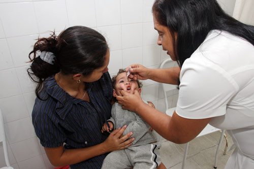 Até a última sexta-feira (15), Campos vacinou 68.318 crianças, sendo 38.709 doses aplicadas contra a pólio e 29.609 doses contra sarampo, rubéola e caxumba (tríplice viral) (Foto: Rogério Azevedo)