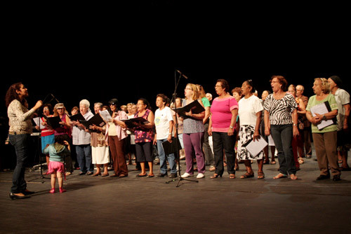 Muita diversão e cultura está presente na programação do Mês do Idoso (Foto: Antônio Leudo)