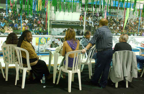 A comissão julgadora é formada por especialistas no assunto (Foto: Roberto Joia)