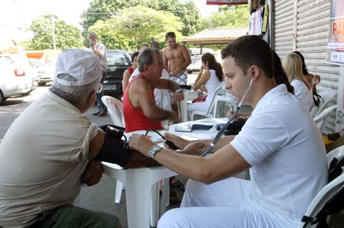 Para reforçar o trabalho de prevenção de doença, a Superintendência de Saúde Coletiva vai desenvolver um programa de Vigilância em Saúde da Hipertensão e Diabetes (Foto: Roberto Joia)
