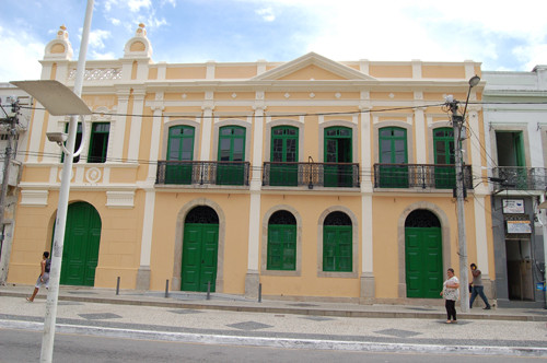 A presidente da Fundação Cultural Jornalista Oswaldo Lima, responsável pelo Museu Campos, Patrícia Cordeiro, informa que os agendamentos podem ser feitos pelo  telefone 27285058 (Foto: Check)