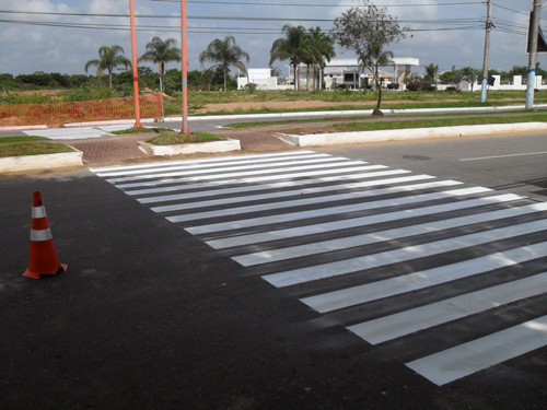 A Emut prossegue trabalhando no intuito de garantir uma completa sinalização das ruas e avenidas de Campos (Foto: Divulgação)