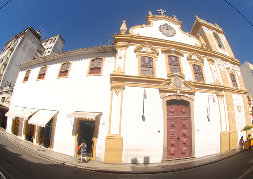 Neste City Tour, a prioridade de informações para o campista ou turista em visita ao município será quanto à riqueza arquitetônica e cultural das igrejas (Foto: Rogério Azevedo)