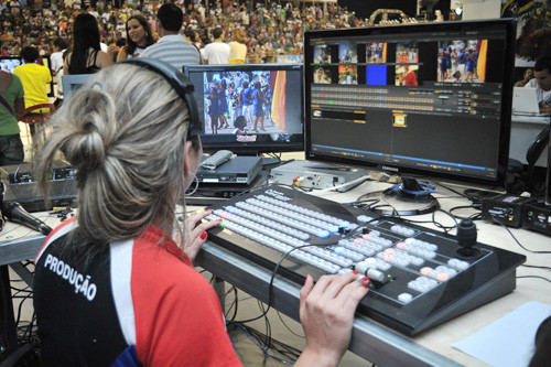 Mais de 20 veículos de comunicação, entre tevês, rádios, jornais e sites de notícias da região, farão a cobertura do Campos Folia 2013. O evento começa na noite desta sexta-feira (26) e vai até domingo (28), no Centro de Eventos Populares Osório (Foto: Rogério Azevedo)