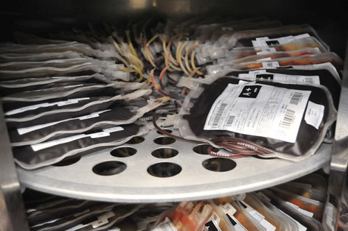 A redução no número de doações de sangue no Hemocentro Regional de Campos continua preocupando os profissionais do setor (Foto: Rogério Azevedo)