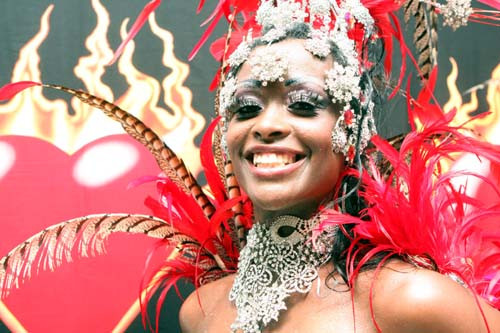 As mulheres participantes esbanjaram luxo e beleza (Foto: Gerson Gomes)