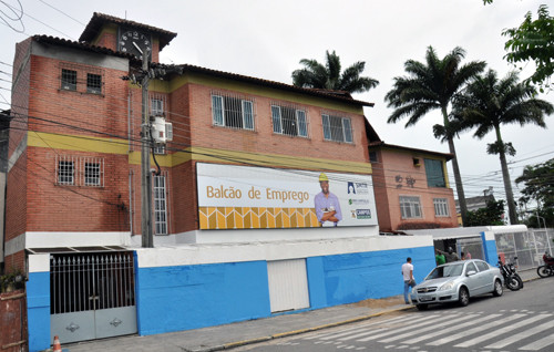 O Balcão de Empregos Municipal, órgão da Secretaria de Trabalho e Renda, continua oferecendo milhares de oportunidades de inserção no mercado de trabalho (Foto: Antônio Leudo)