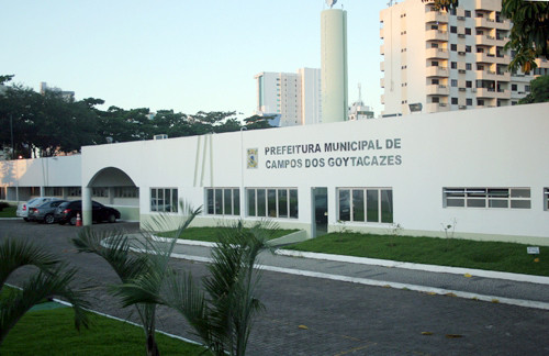 As inscrições estão sendo feitas na sede da Prefeitura para quem não tem acesso à internet (Foto: Secom)
