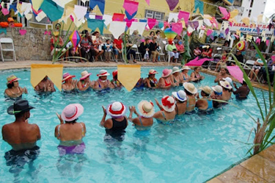 A quadrilha Aquática vai acontecer na piscina do Clube da Terceira Idade, no Parque Tamandaré (Foto: Divulgação)