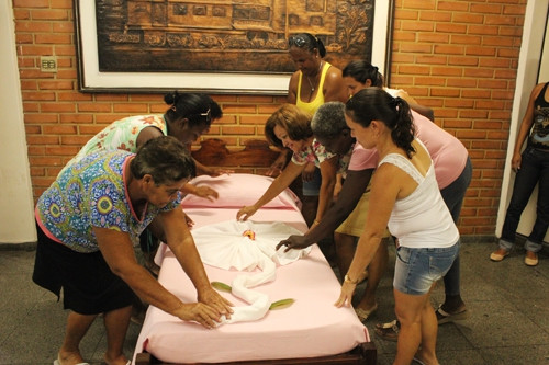 A Secretaria de Trabalho e Renda inicia nesta terça-feira (29), às 14h, as aulas da terceira turma do curso de camareira (Foto: Secom)