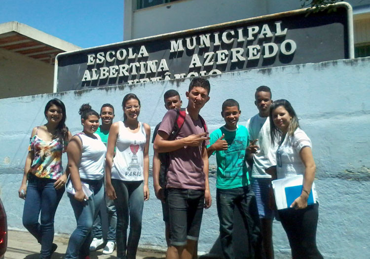 Jovens pela paz. (Foto: Divulgação)