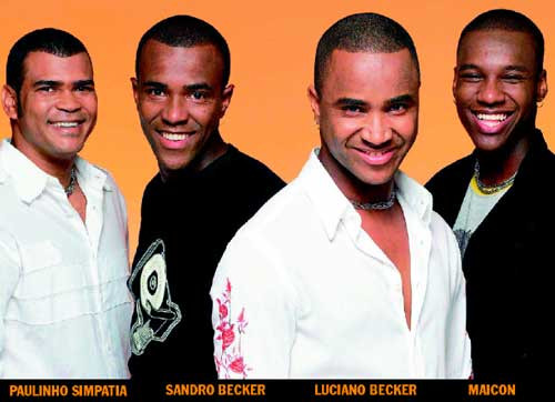 Grupo de pagode se apresenta no palco oficial, a partir das 22h (Foto: Divulgação)