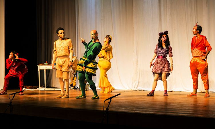 Neste sábado (4), às 16h, tem diversão para a criançada no Teatro Municipal Trianon, que receberá a montagem carioca ?Flicts? (Foto: divulgação)