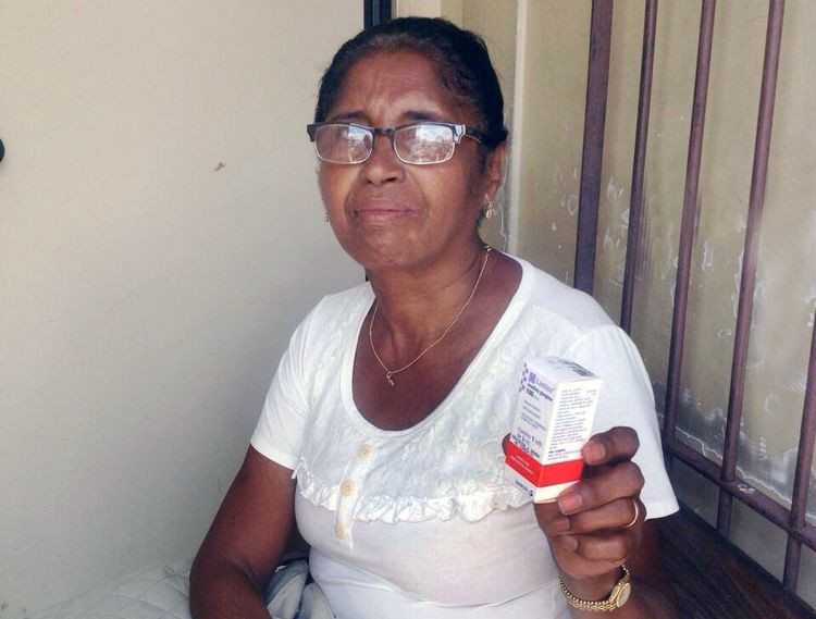 A  filha de dona Sívia Regina está entre os cerca de 3 mil diabéticos que recebem insulina da Secretaria Municipal de Saúde (Foto: Divulgação)
