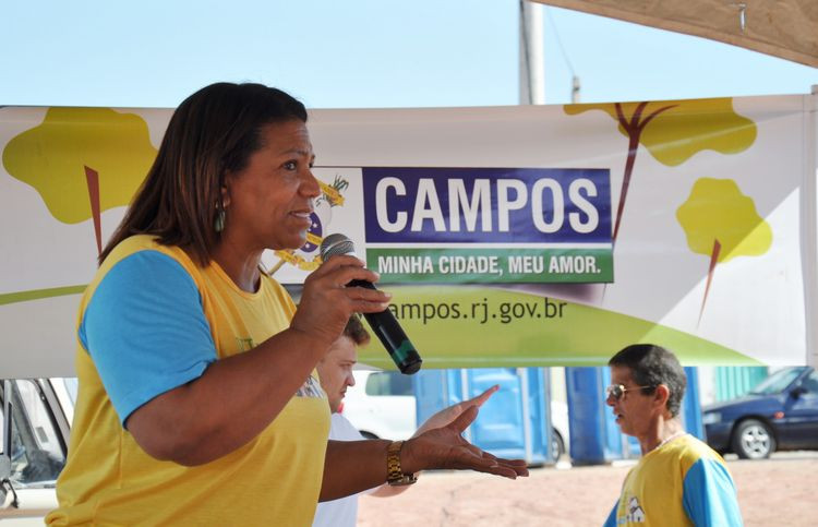 A coordenadora do projeto Viver Feliz, Linda Mara Silva, informou que a nova data para a entre dos títulos de posse será marcada (Foto: Superintendência de Comunicação)