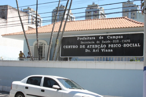 A coordenadora do Caps AD, Fernanda Chagas, vai abordar o eixo cuidado, na mesa redonda (Foto: Antônio Leudo)