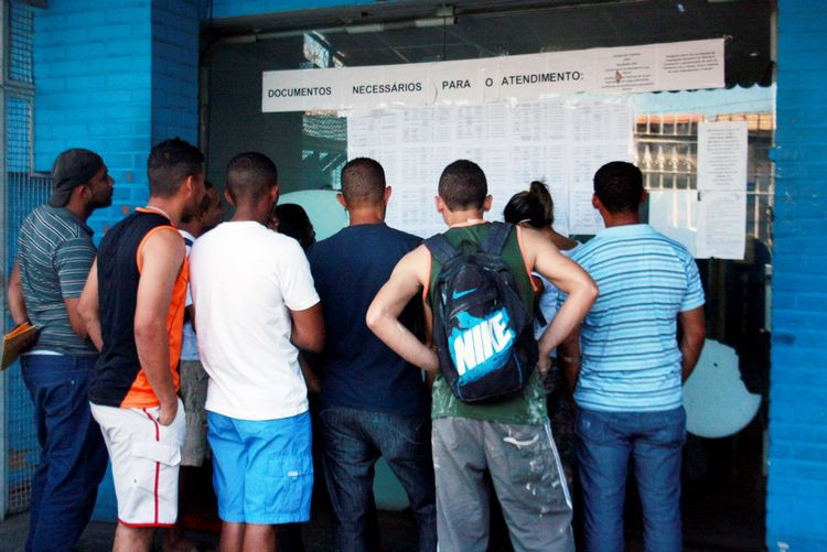 Em Campos, um dos caminhos para conseguir um espaço no sempre competitivo mercado de trabalho passa pelo Balcão de Empregos da Superintendência de Trabalho e Renda (Foto: Roberto Joia)