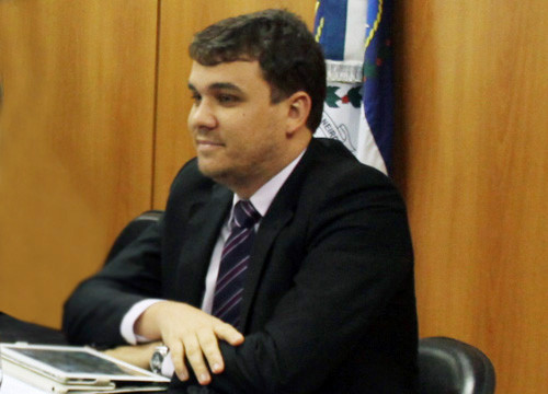 O Secretário Municipal de Desenvolvimento Humano e Social, Thiago Ferrugem, anunciou nesta quarta-feira, que a entrega do novo Cheque Cidadão Municipal aos 11 mil beneficiários do programa vai começar ainda neste mês (Foto: Superintendência de Comunicação)