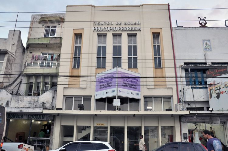 A aula inaugural do curso gratuito de modelo será às 19h, no Teatro de Bolso Procópio Ferreira (Foto: Antônio Leudo)