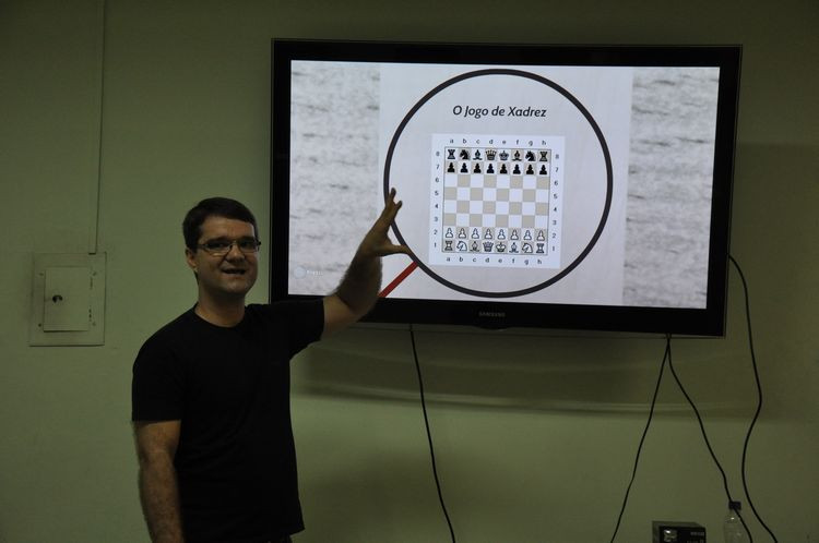 Professores desenvolvem jogo contra a Covid-19 — Instituto Federal