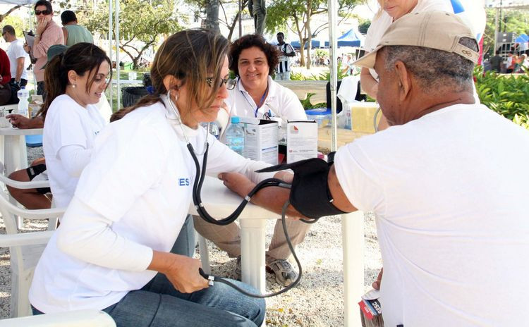 No Dia Mundial do Coração, comemorado nesta terça-feira, a Secretaria de Saúde alerta que a prevenção é o melhor caminho para prevenir doenças cardíacas (Foto: Roberto Joia)