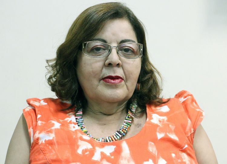 A secretária geral do Conselho Municipal dos Direitos da Mulher, Margarida Estela Mendes do Nascimento, ministrou, em várias cidades ribeirinhas do Estado de Rondônia, cursos sobre a Lei Maria da Penha e orientações sobre como implantar a rede d (Foto: Gerson Gomes)