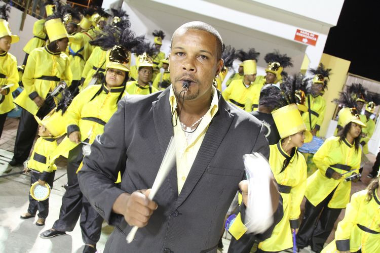 O evento, promovido pela Associação de Bois Pintadinhos de Campos e pela Fundação Cultural Jornalista Oswaldo Lima, vai reunir sambistas da cidade e contará com a bateria da Escola de Samba Madureira do Turfe (Foto: Rodolfo Lins)