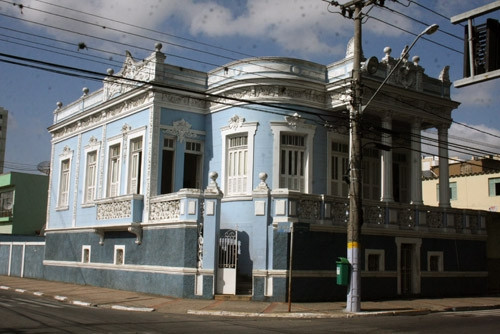 A Superintendência de Trabalho e Renda fica na Rua Marechal Floriano, 255, em frente ao Jardim São Benedito (Foto: Superintendência de Comunicação)