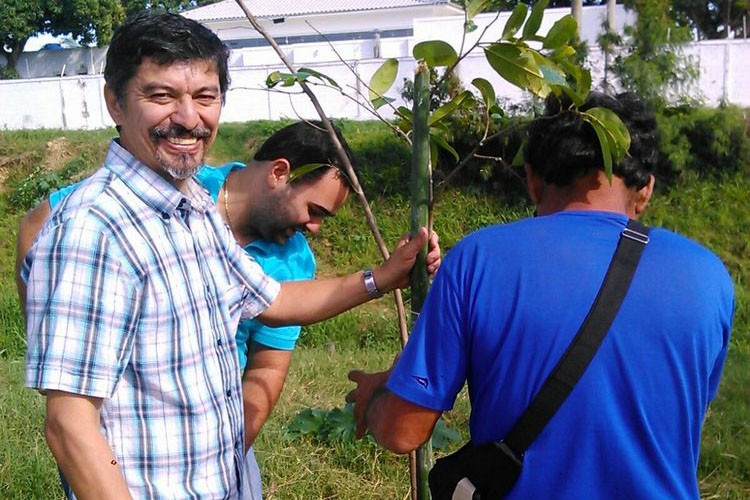 O secretário de Desenvolvimento Ambiental, Zacarias Albuquerque, informou que as novas mudas serão plantadas no entorno do Ciep Municipal Villa-Lobos, localizado no Parque São José (Foto: Divulgação - arquivo)