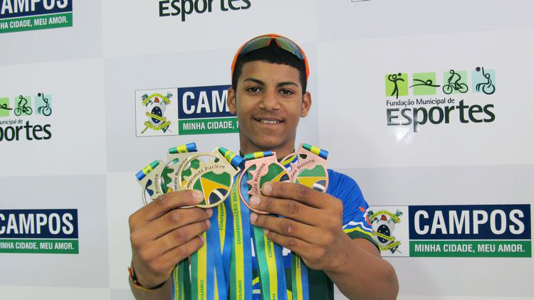O campista Kayllan Machado voltou do Campeonato Brasileiro de Ciclismo com cinco medalhas na bagagem (Foto: DIVULGAÇÃO)