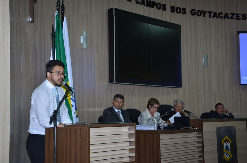 A apresentação foi feita pelo subsecretário municipal de Controle, Orçamento e Auditoria, Luís Fernando de Alvarenga Leandro, na Câmara de Vereadores (Foto: Divulgação)